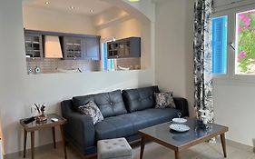 Blue Flower Apartment