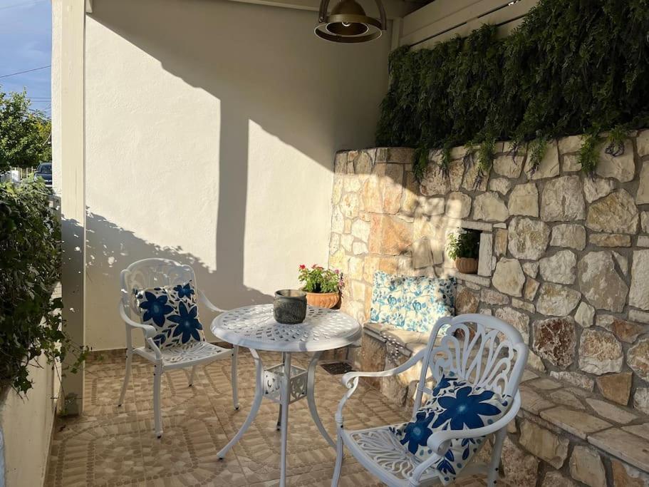 Casa Blue Flower - Bright & Breezy Home Fiskardo Exterior photo